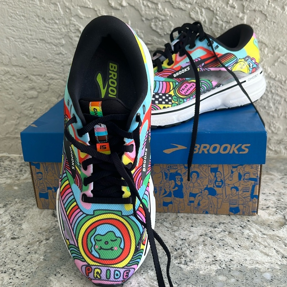 Brooks Ghost 15- 🌈🌈🌈